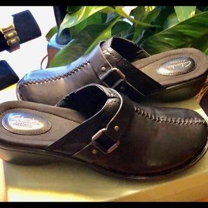 New Womans12M BlkClarks Artisan Shoe Clog Muel N